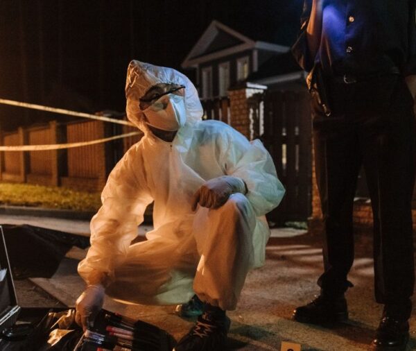 Técnico Profesional en Fotografía Forense